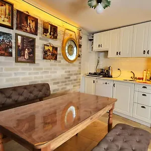 Bonjour Private Triplex Apartment Istanbul